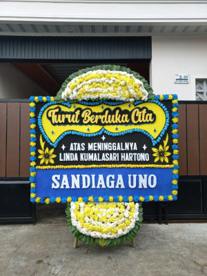 Papan Bunga Duka di Dolo
